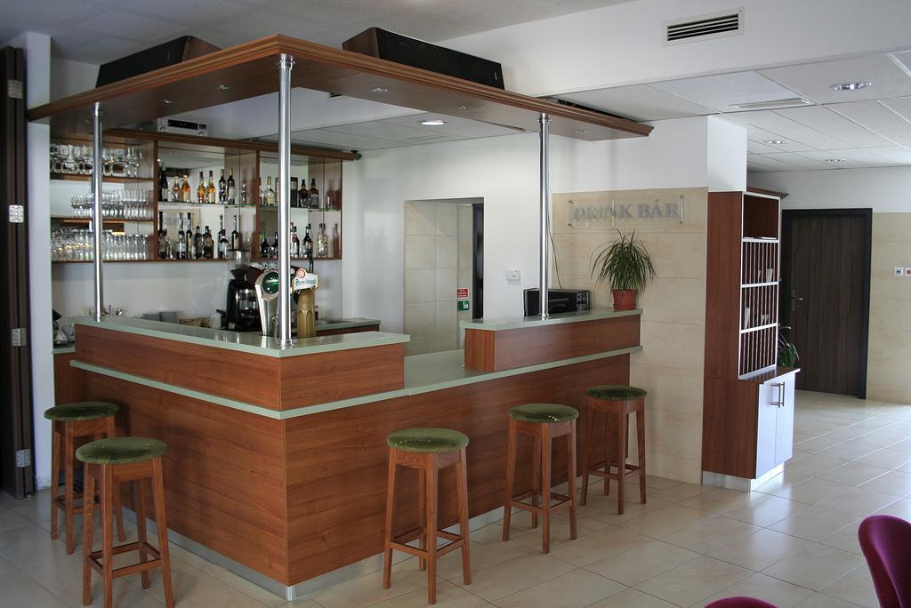 Hotel Kelep Tokaj Exterior photo